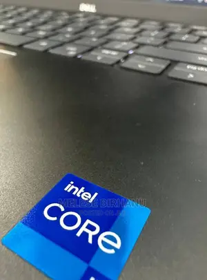 New Laptop Dell 8GB Intel Core I7 SSD 512GB