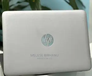 New Laptop HP EliteBook 820 8GB Intel Core I5 SSD 256GB