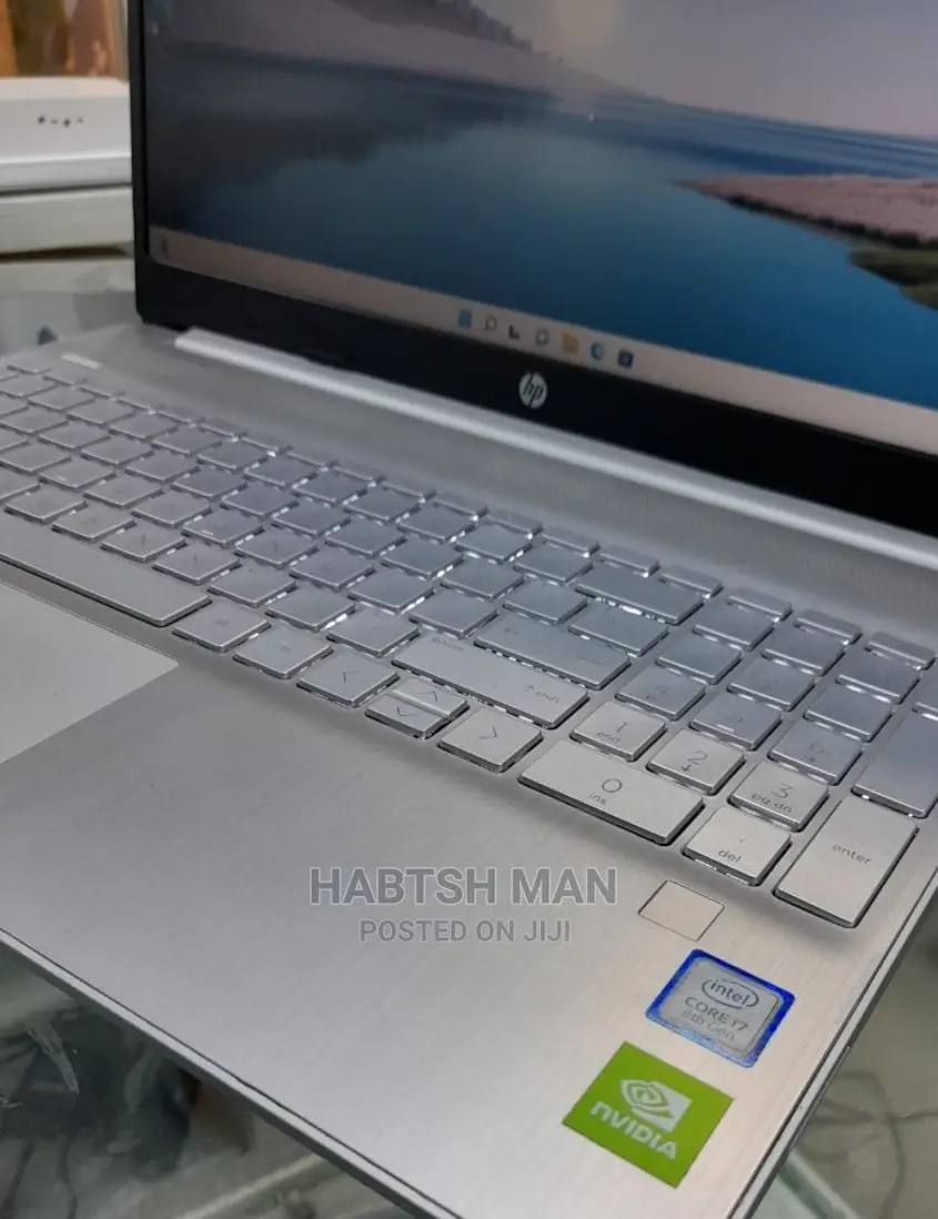 New Laptop HP Stream Notebook 8GB Intel Core I7 SSD 512GB