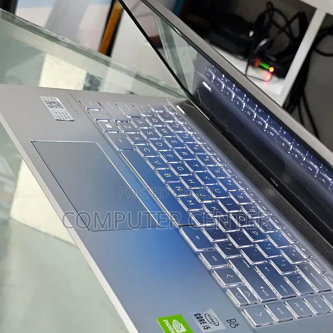 New Laptop HP Pavilion 14 16GB Intel Core I5 SSD 512GB