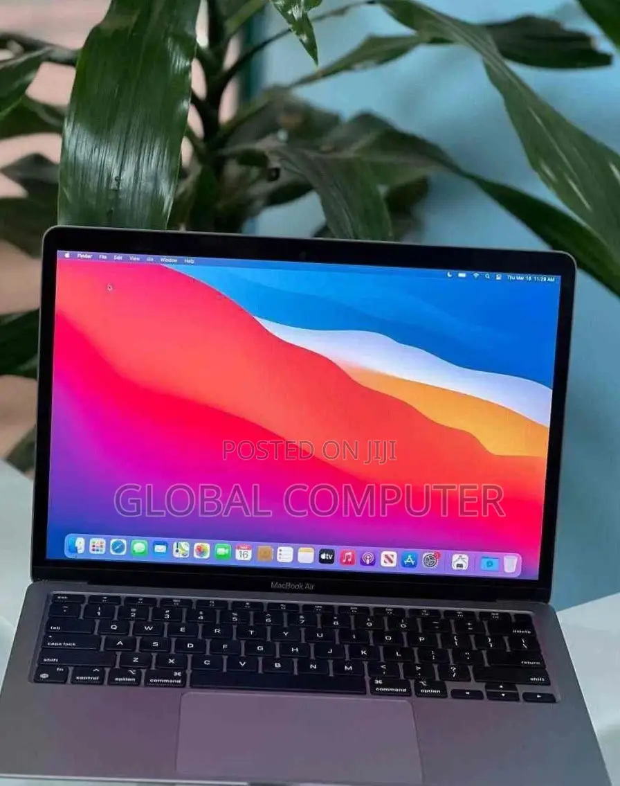 New Laptop Apple MacBook 8GB Intel Core I5 SSD 512GB