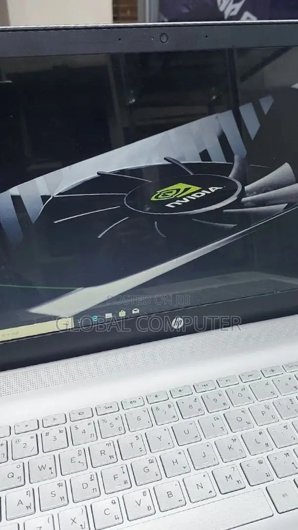 New Laptop HP Envy X2 1GB Intel Core I5 SSD 1T