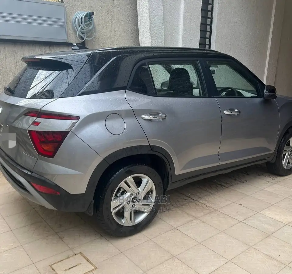 Hyundai Creta 2023 Silver