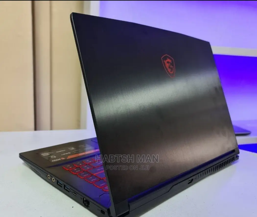 New Laptop MSI GF63 8GB Intel Core i5 SSD 512GB
