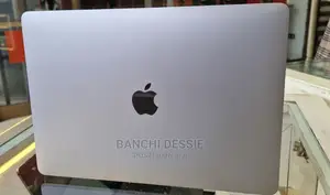 New Laptop Apple MacBook Pro M1 8GB Apple M1 Pro SSD 256GB