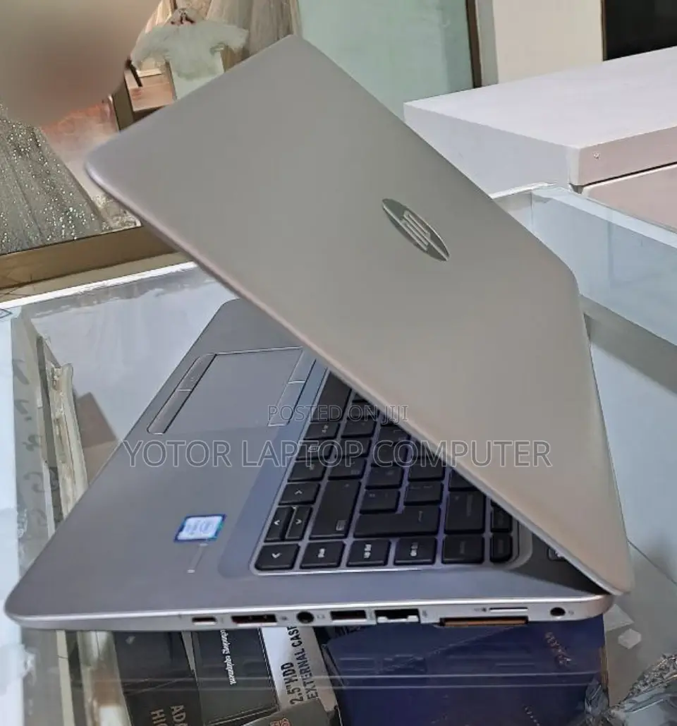 New Laptop Lenovo ThinkPad Yoga 8GB Intel Core I7 SSD 512GB