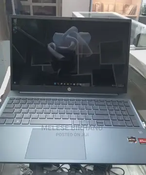 New Laptop HP Pavilion 15 8GB AMD Ryzen 5 SSD 512GB