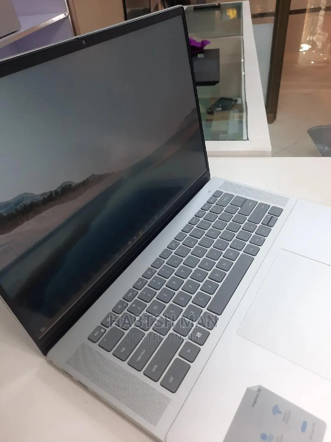 New Laptop Dell Inspiron 15 16GB Intel Core I7 SSD 512GB