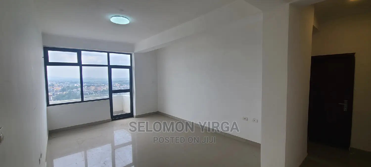 2bdrm Apartment in አድስ አበባ, Bole for rent