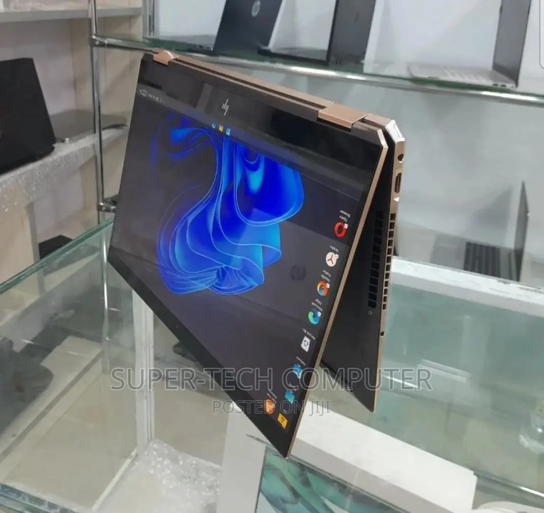 New Laptop HP Spectre X360 16GB Intel Core I7 SSD 512GB