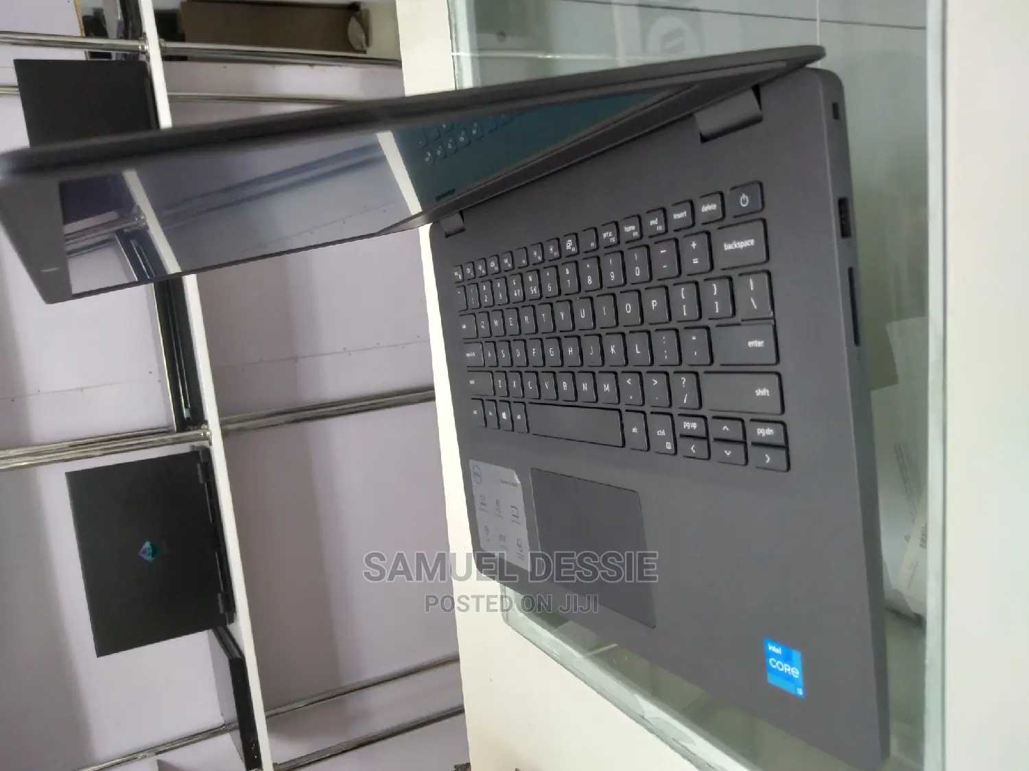 New Laptop Dell Latitude 14 3000 8GB Intel Core I3 HDD 1T