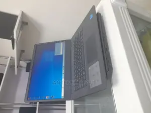 Photo - New Laptop Dell Vostro 3400 8GB Intel Core I3 HDD 1T