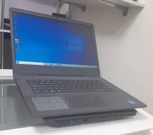 New Laptop Dell Vostro 3400 8GB Intel Core I3 HDD 1T
