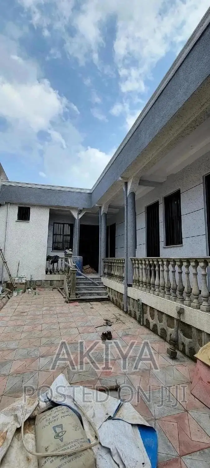 4bdrm House in House, Oromia-Finfinne for sale