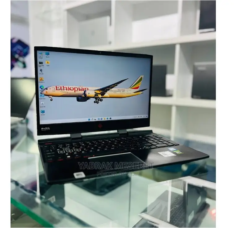 New Laptop HP Omen X 8GB Intel Core I7 HDD+SSD 1T