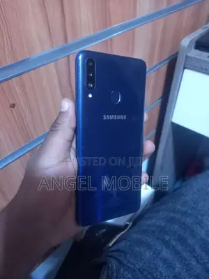 Photo - New Samsung Galaxy A20s 32 GB Black