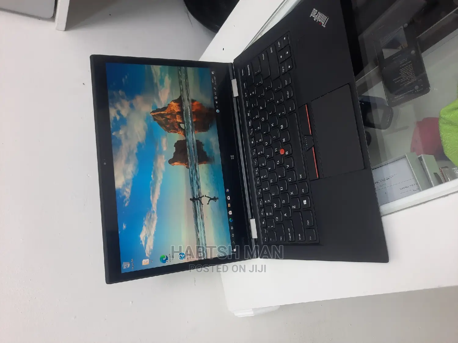 New Laptop Lenovo Thinkpad X1 Yoga 8GB Intel Core I5 SSD 256GB