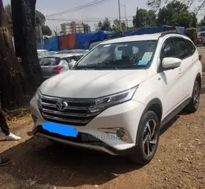 Photo - Toyota Rush 2020 White