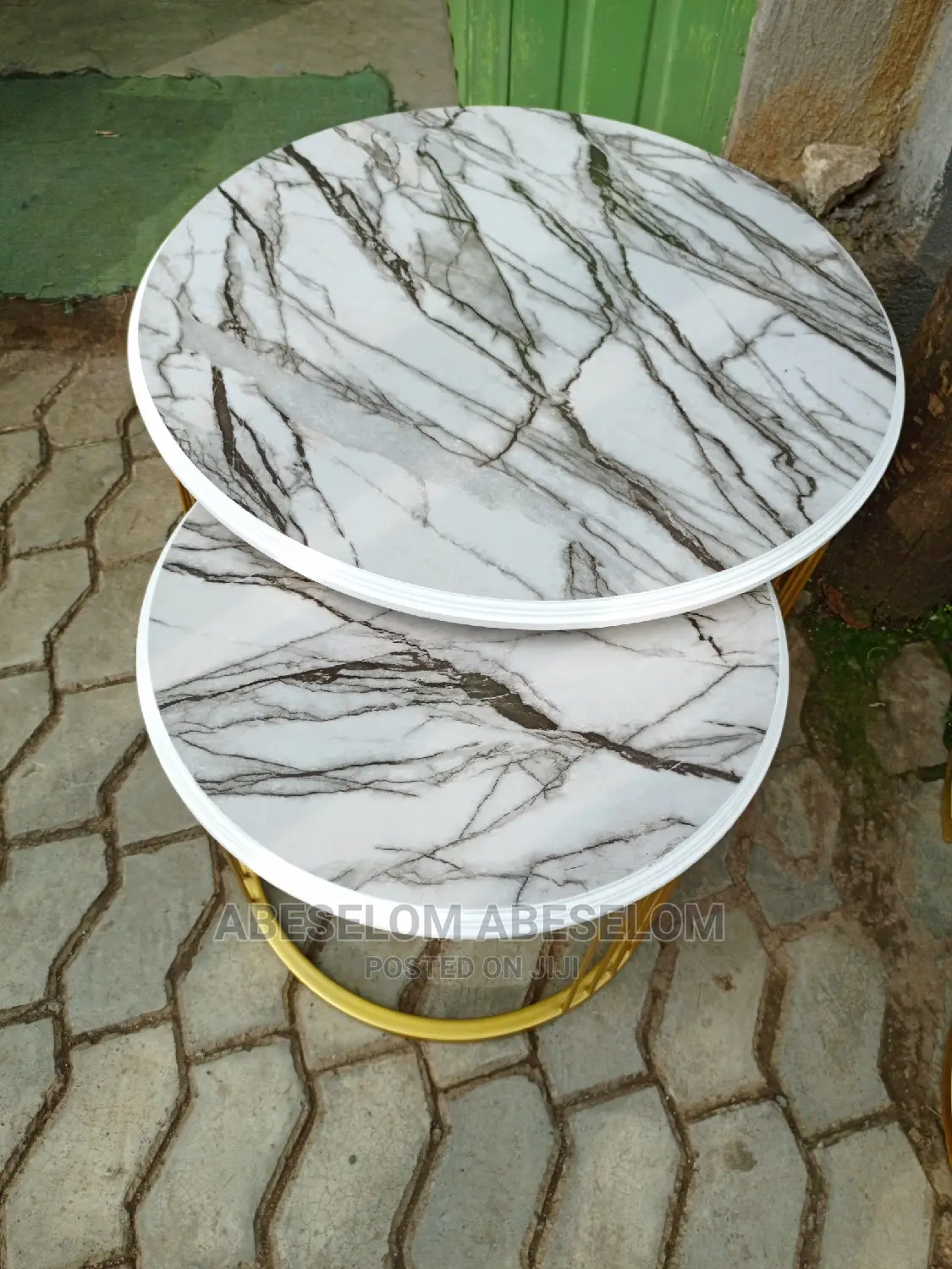 የሶፋ ጠረጴዛዎች