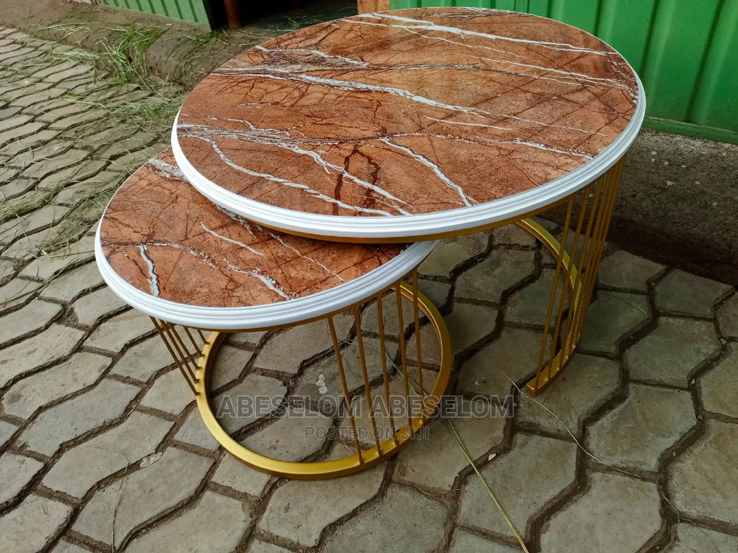 የሶፋ ጠረጴዛዎች