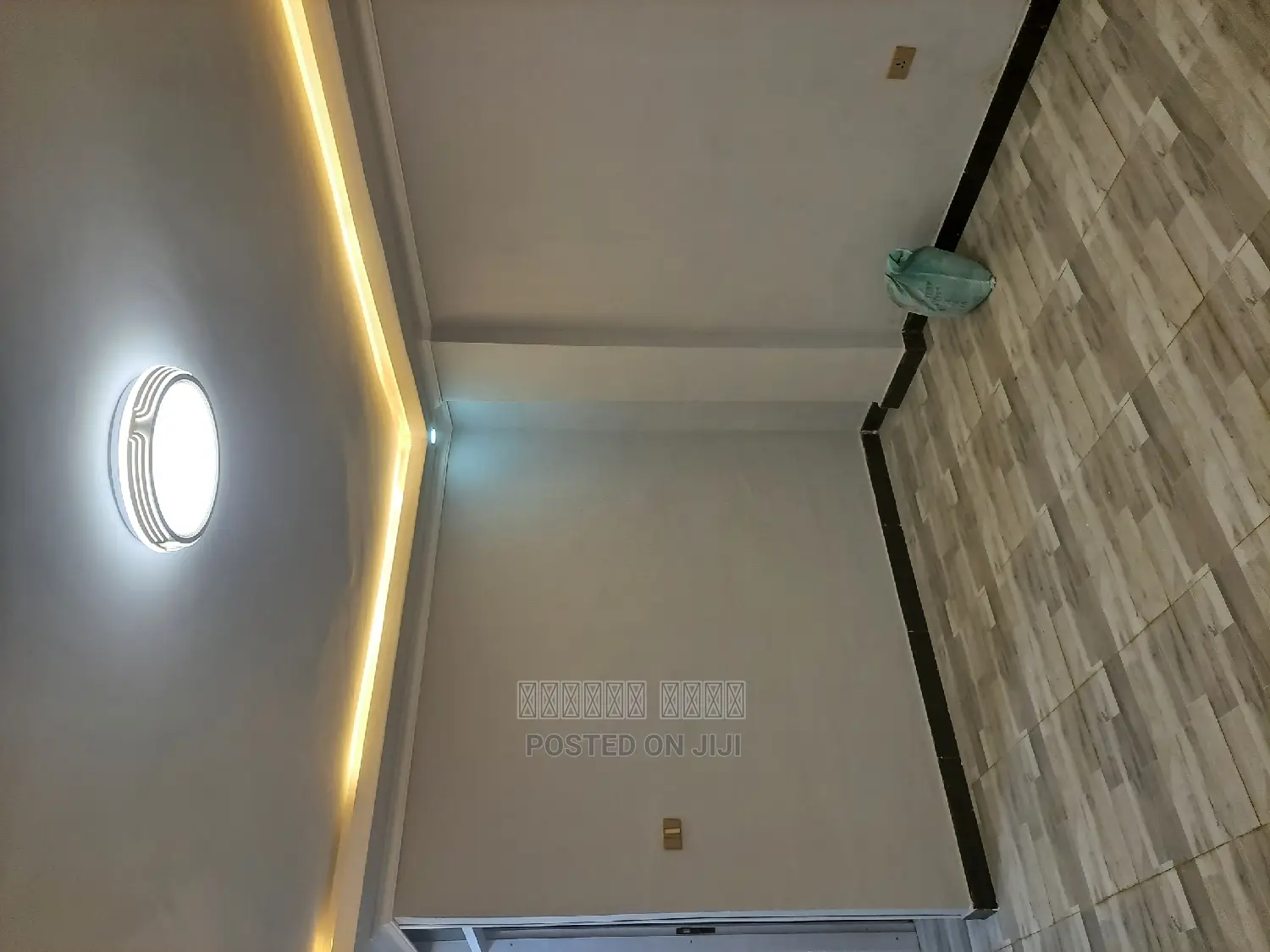 Furnished 1bdrm Condo in Semmit Condominium, Bole for sale