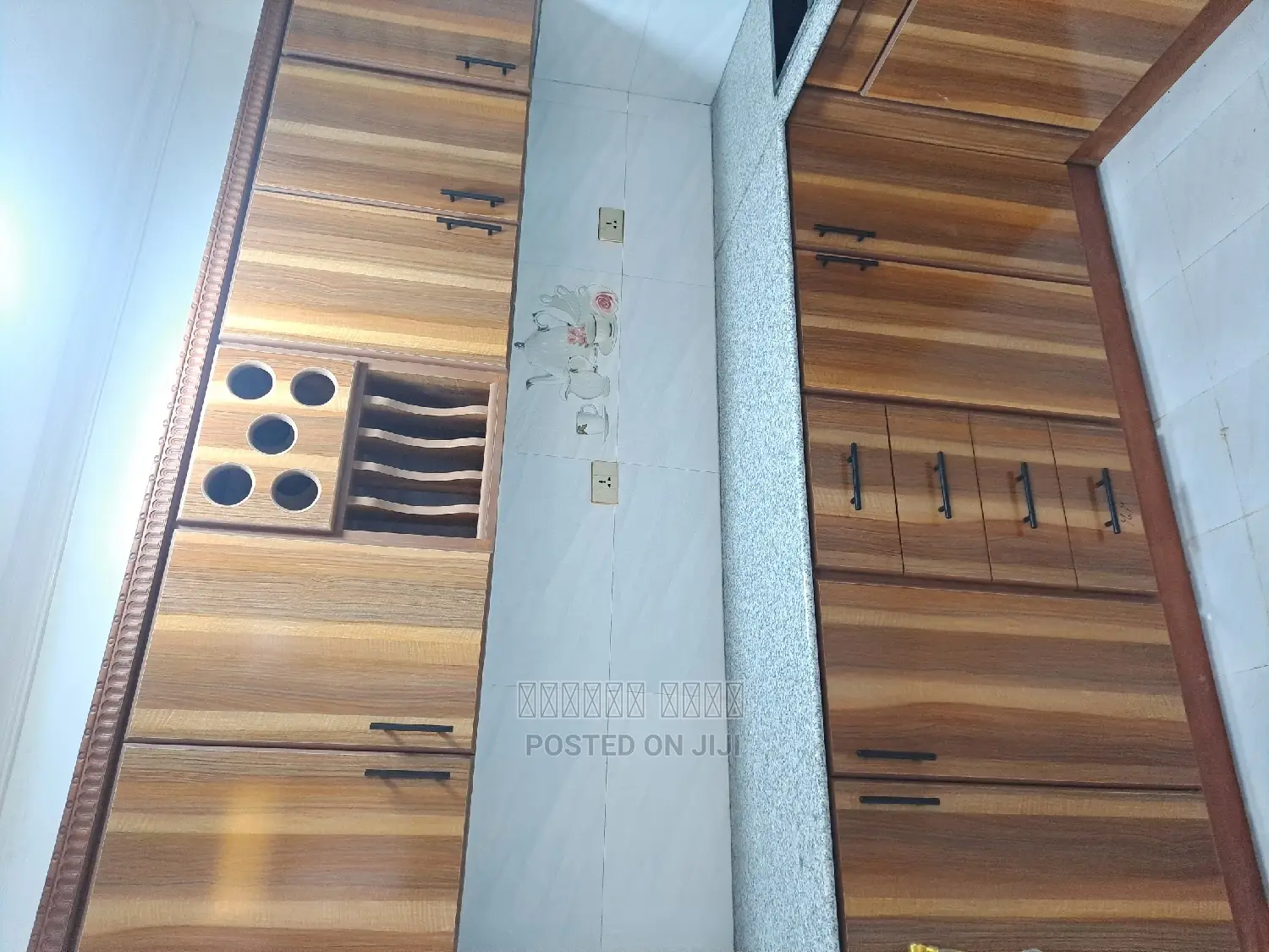 Furnished 1bdrm Condo in Semmit Condominium, Bole for sale