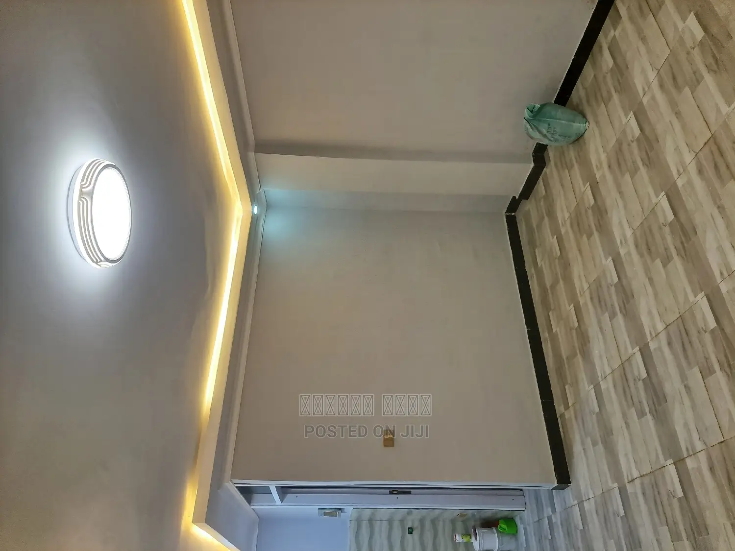 Furnished 1bdrm Condo in Semmit Condominium, Bole for sale