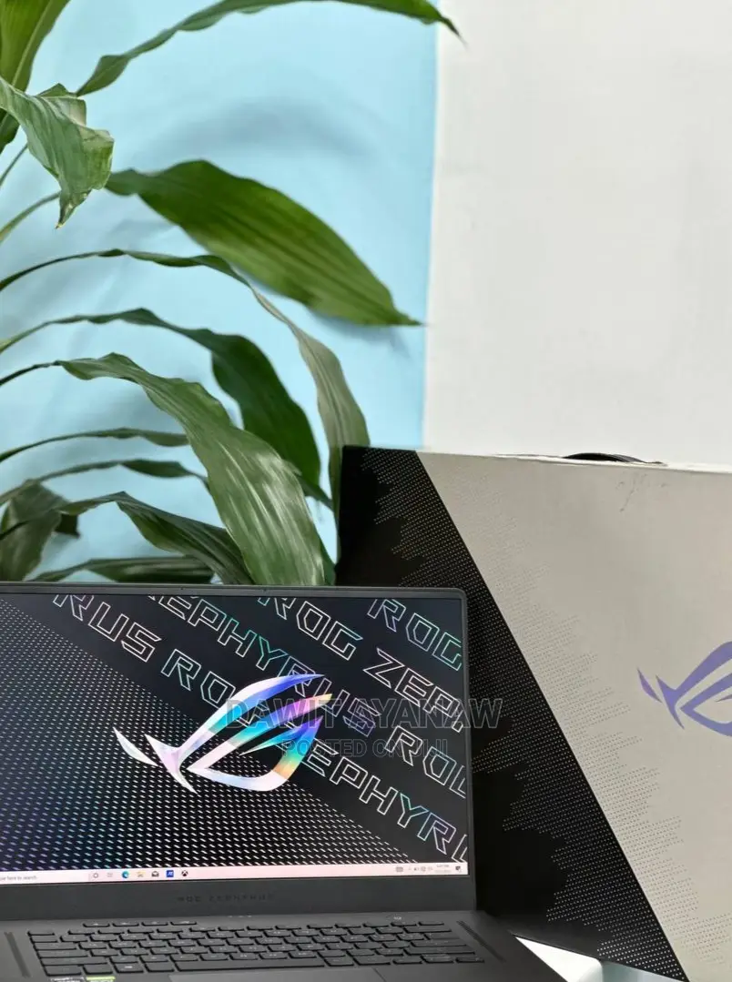 New Laptop Asus ROG Zephyrus G15 16GB AMD Ryzen 9 SSD 1T
