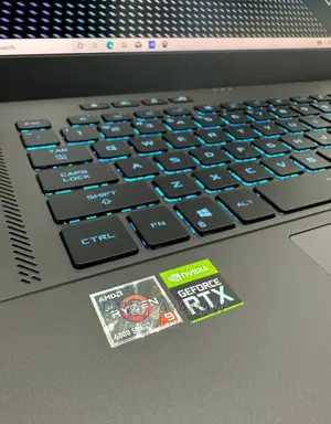 New Laptop Asus ROG Zephyrus G15 16GB AMD Ryzen 9 SSD 1T