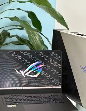New Laptop Asus ROG Zephyrus G15 16GB AMD Ryzen 9 SSD 1T