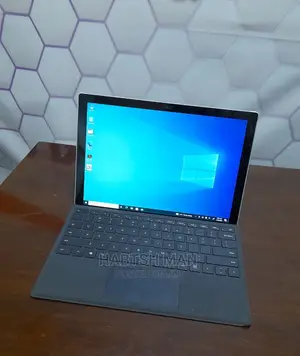 New Laptop Microsoft Surface Pro 8GB Intel Core I5 SSD 256GB
