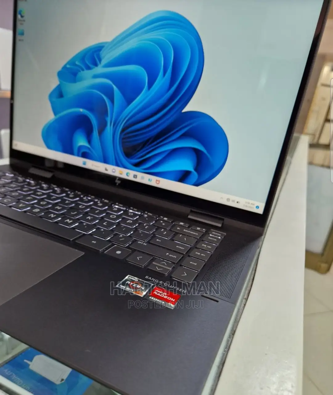 New Laptop HP Envy X360 16GB AMD Ryzen 7 SSD 512GB