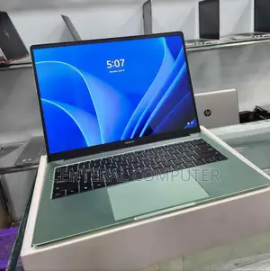 New Laptop 16GB Intel Core I5 SSD 512GB