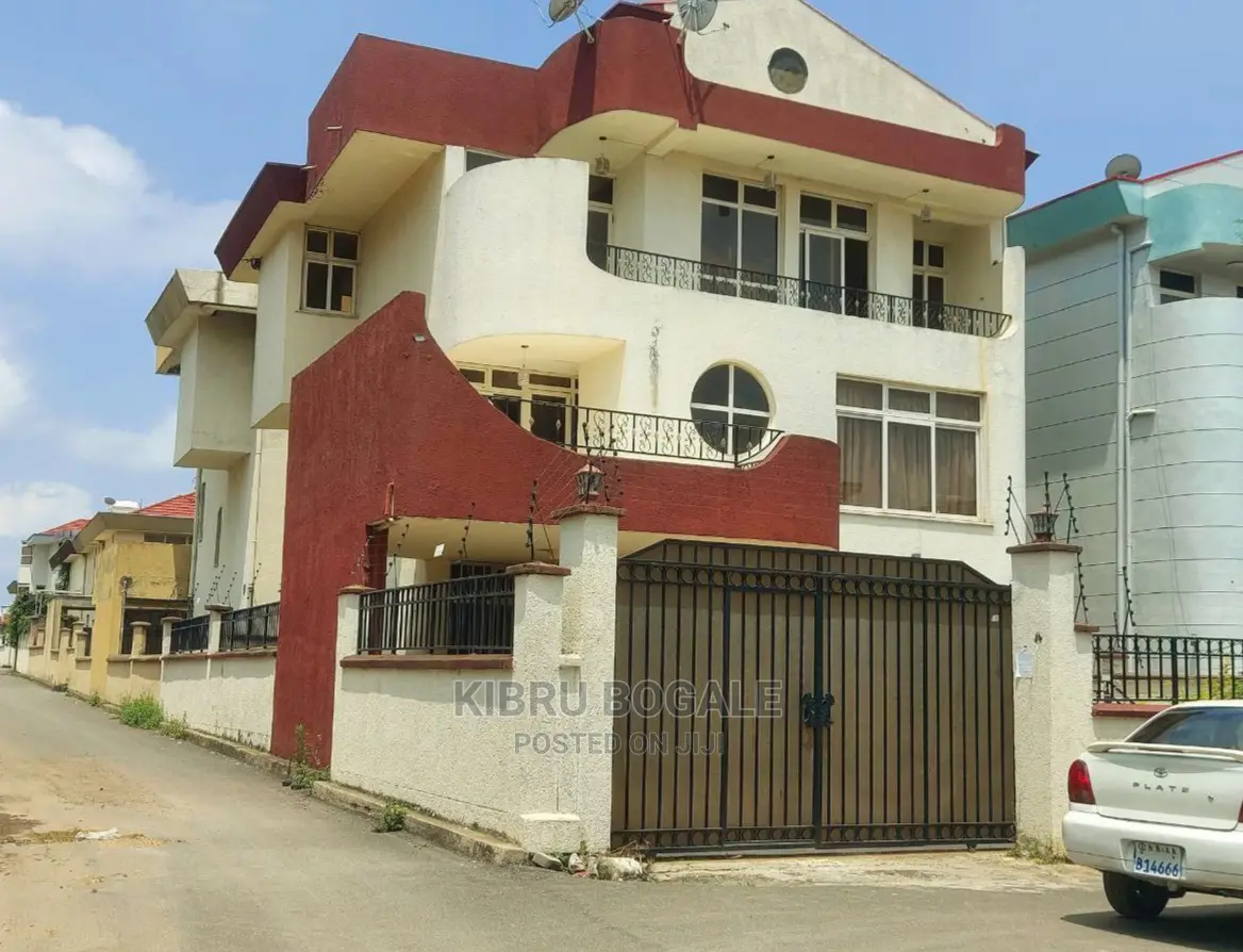 6bdrm House in Ayat, Bole for sale
