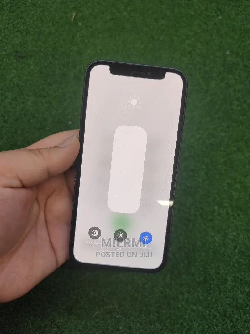 New Apple iPhone 12 mini 64 GB Black