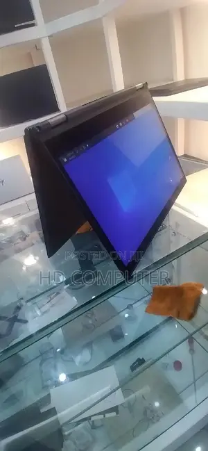 Photo - New Laptop Lenovo ThinkPad Yoga 370 16GB Intel Core I7 SSD 512GB