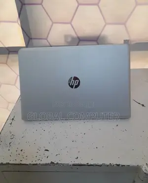 New Laptop HP Envy Pro 8GB Intel Core I5 SSD 1T