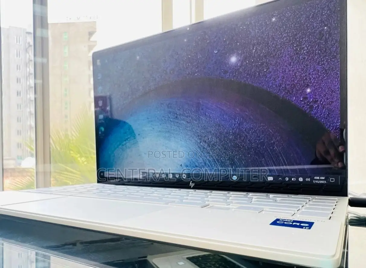 New Laptop HP Envy 13 8GB Intel Core I7 SSD 512GB