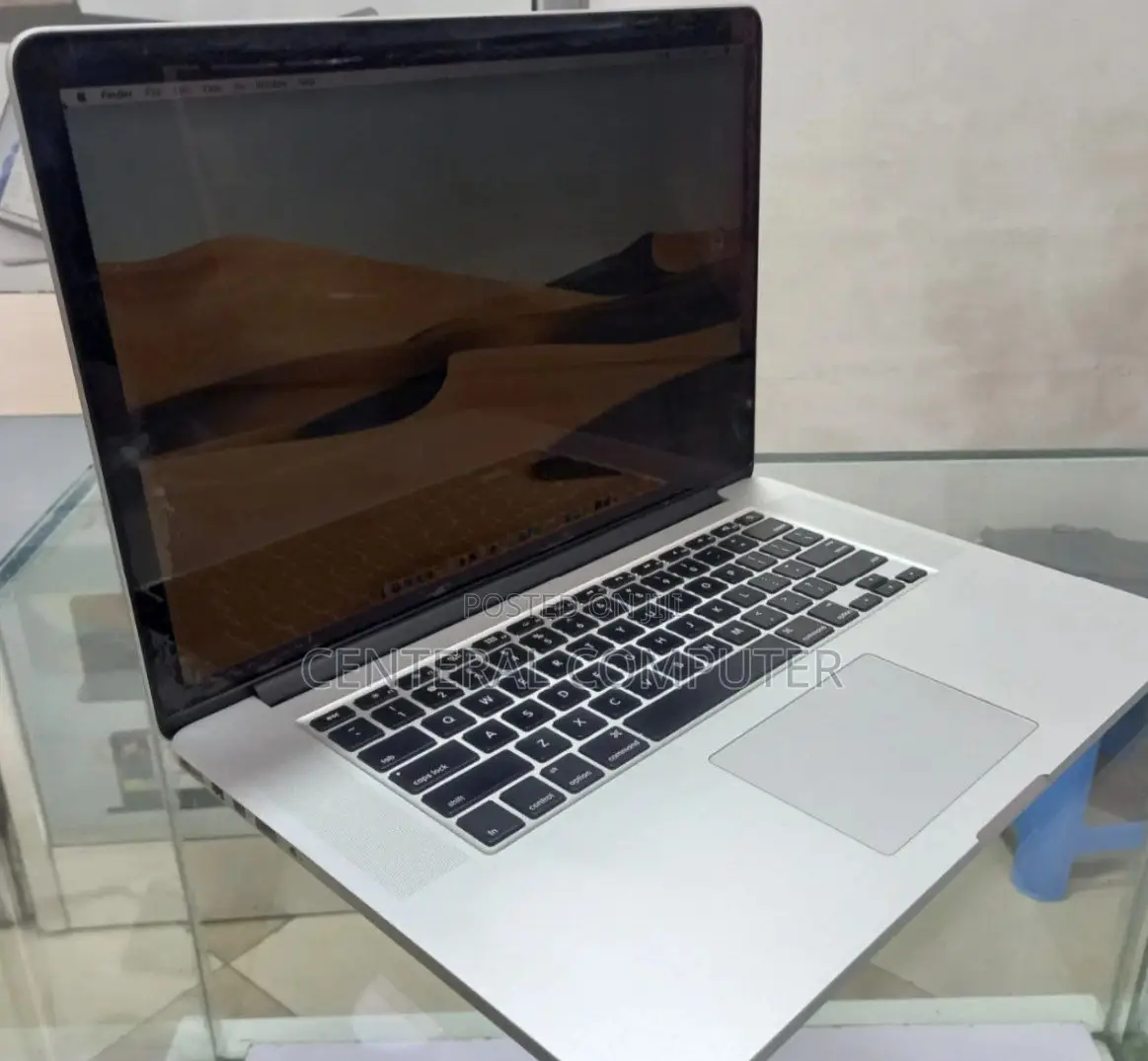 New Laptop Apple MacBook 2015 16GB Intel Core I7 SSD 512GB