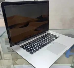 New Laptop Apple MacBook 2015 16GB Intel Core I7 SSD 512GB