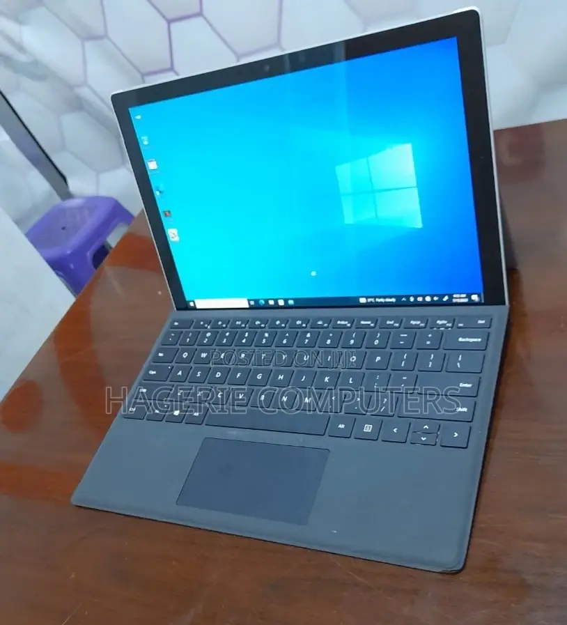 New Laptop Microsoft Surface Pro 8GB Intel Core i5 SSD 256GB