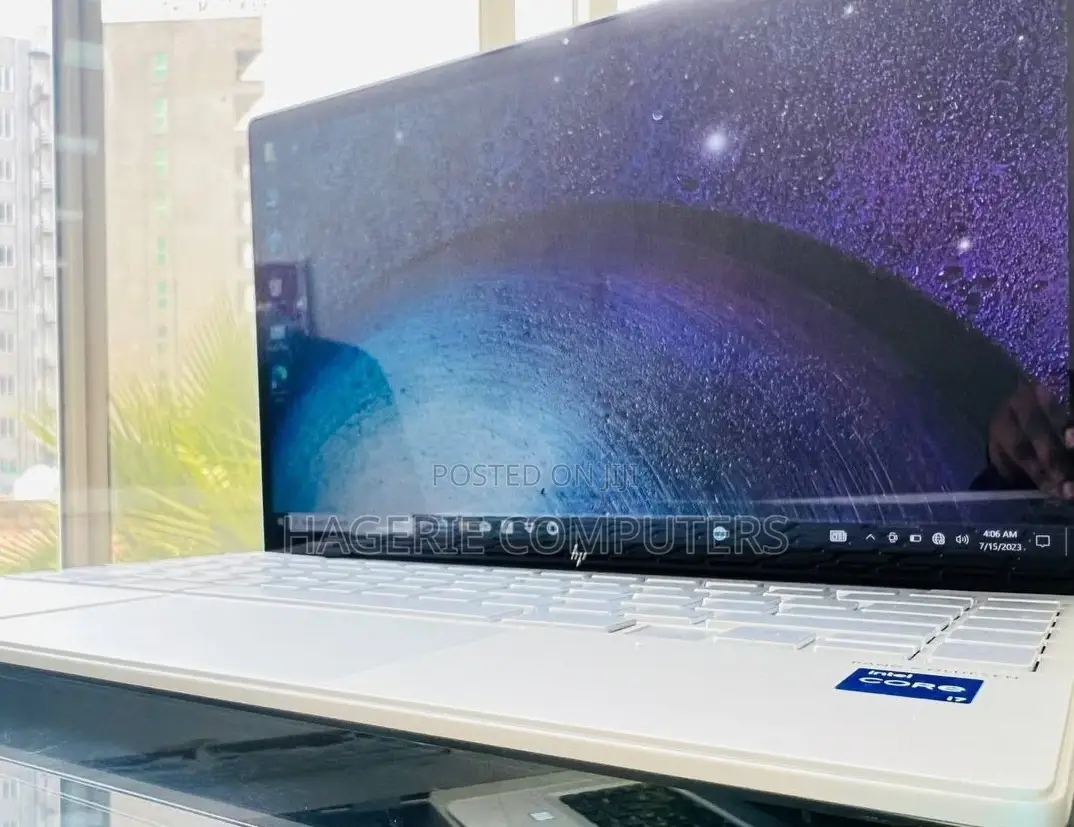 New Laptop HP Envy 13 8GB Intel Core I7 SSD 512GB