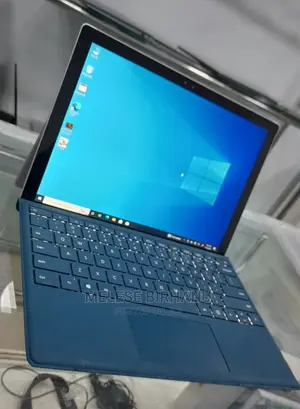 New Laptop Microsoft Surface Pro 8GB Intel Core i5 SSD 256GB