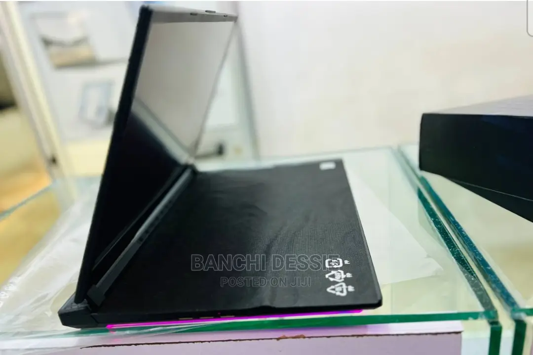 New Laptop Asus ROG Strix G15 16GB Intel Core I7 SSD 512GB