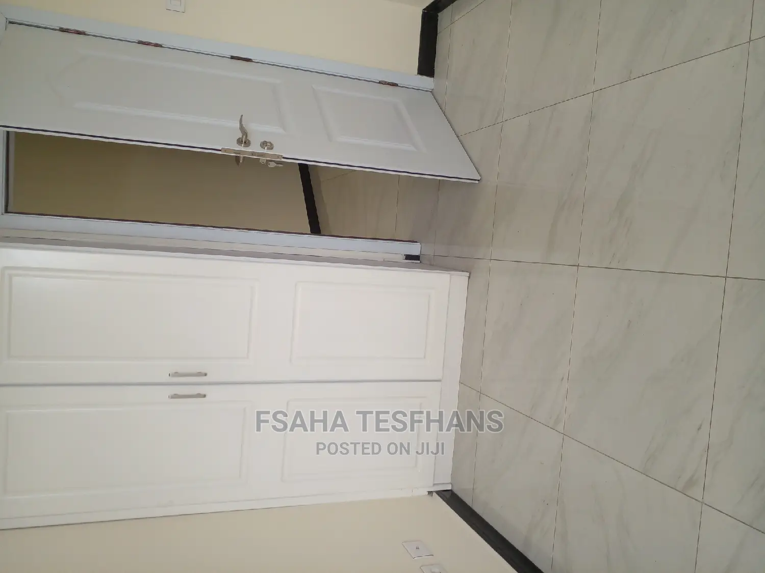 3bdrm Apartment in Sale Fsaha, Yeka for rent