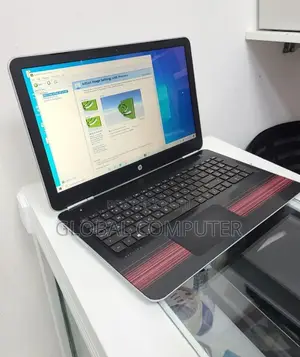 Photo - New Laptop HP Pavilion Dv5 8GB Intel Core I7 SSD 1T