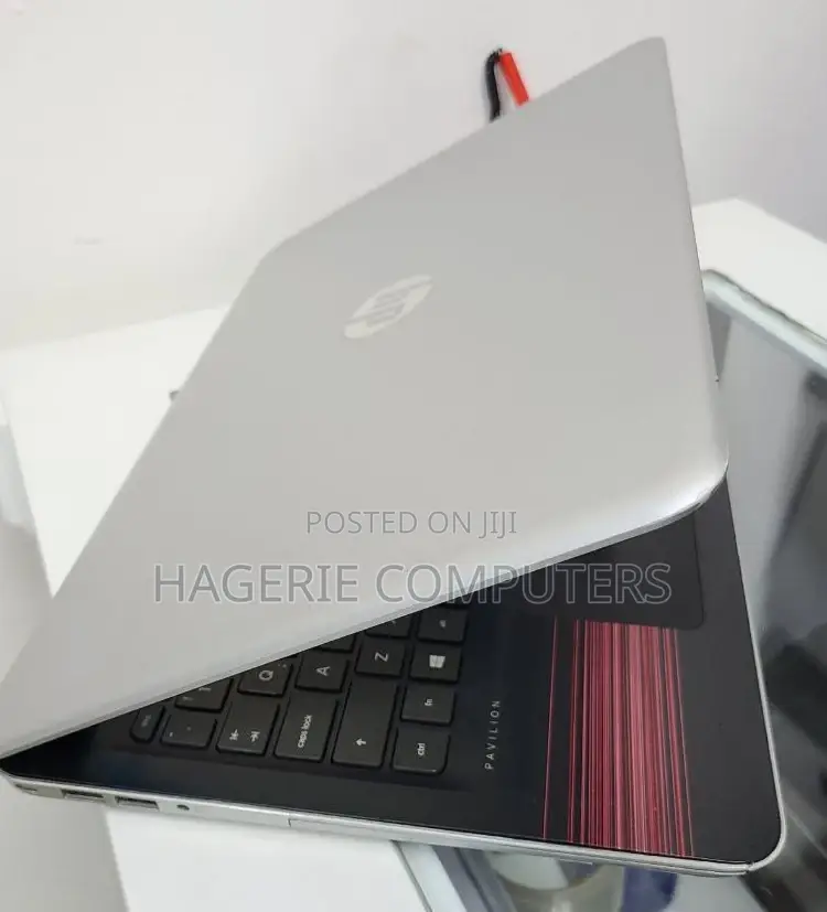 New Laptop HP Pavilion Dv4T 8GB Intel Core I7 HDD 1T