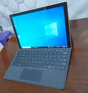 Photo - New Laptop Microsoft Surface Pro 6 8GB Intel Core I5 SSD 256GB