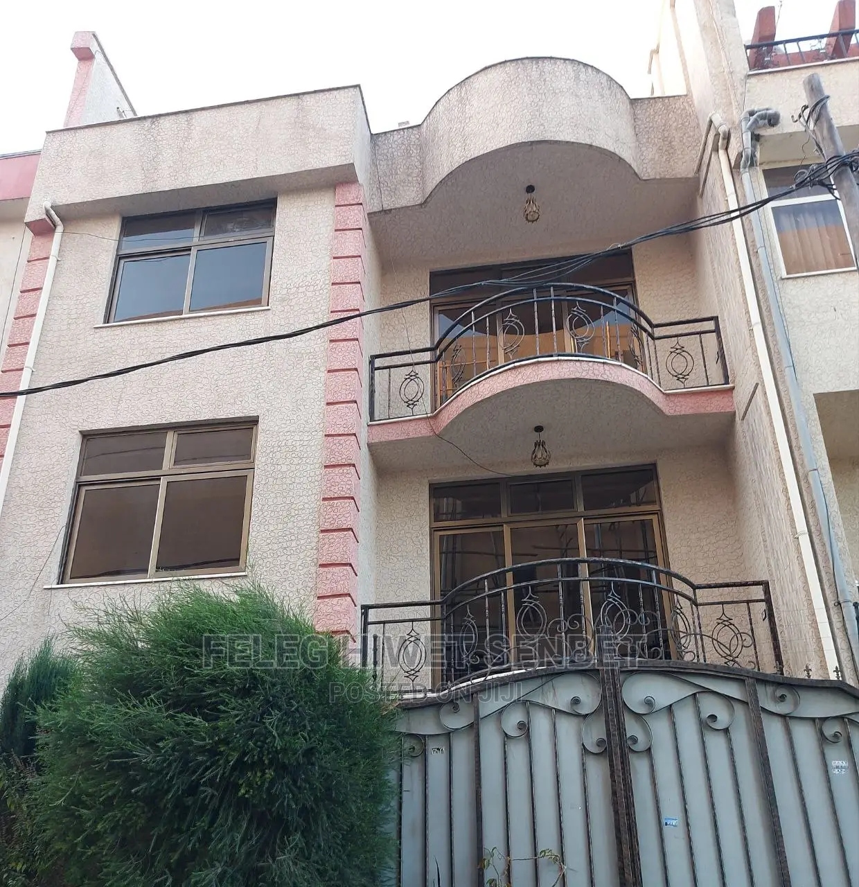 Furnished 5bdrm House in Aa, Bole for sale