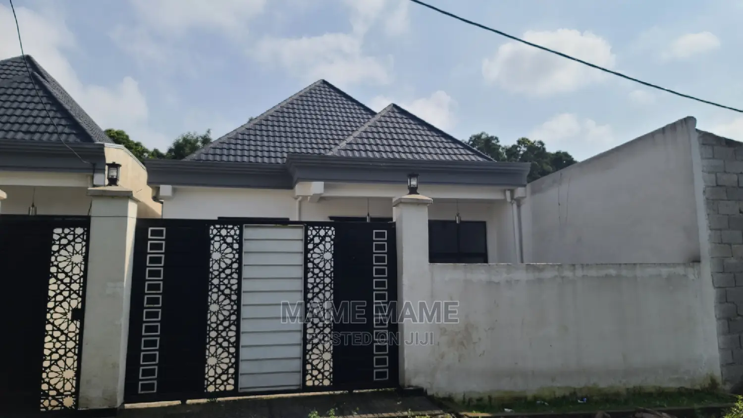 3bdrm Villa in Addis Abeba, Nifas Silk-Lafto for sale